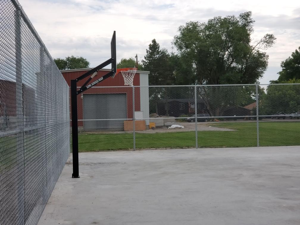 Commercial chain link security fence in Utah Commercial chain link security fence in Utah