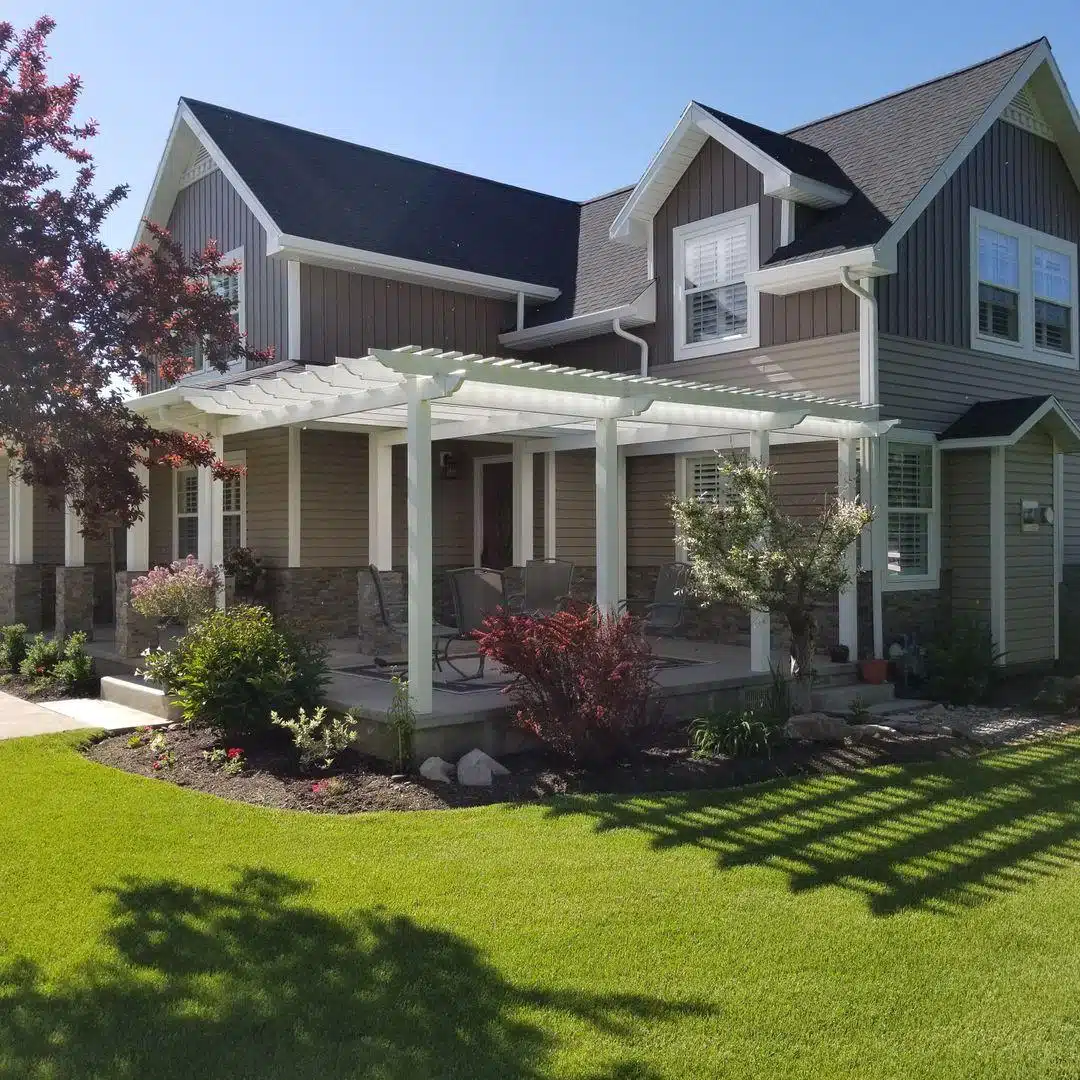 Custom arbor and specialty fences built in Northern Utah Custom arbor and specialty fences built in Northern Utah